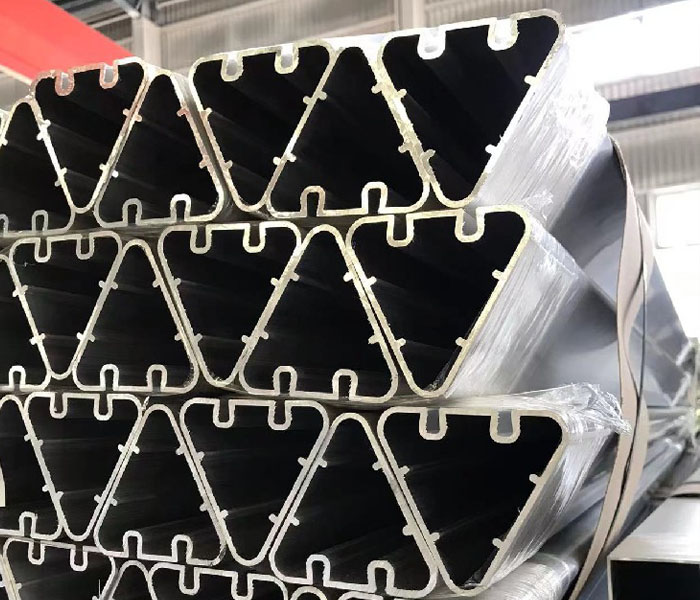 工業鋁合金開模擠壓噴涂